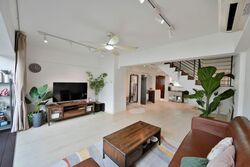 Blk 337 Jurong East Avenue 1 (Jurong East), HDB Executive #595760641